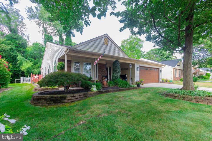15 Lake View Terrace  Columbus NJ 08022 photo