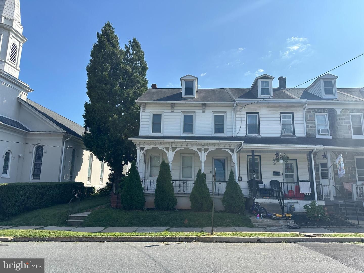 Property Photo:  306 W 1st Street  PA 19508 