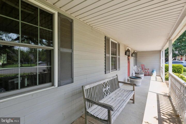 121 Kimberly Way  Hatfield PA 19440 photo