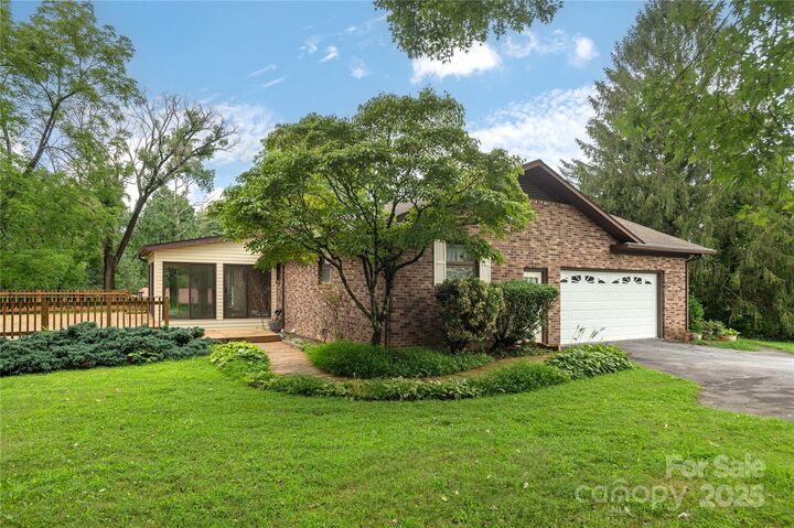 Property Photo: 27 Country Road NC 28791