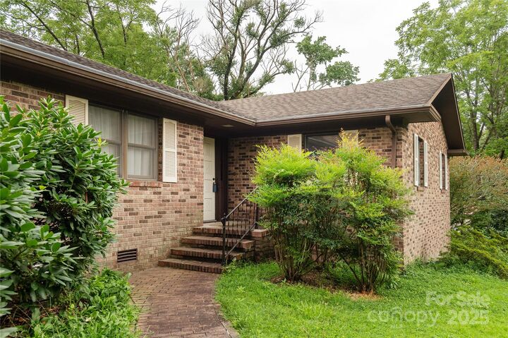 Property Photo:  27 Country Road  NC 28791 