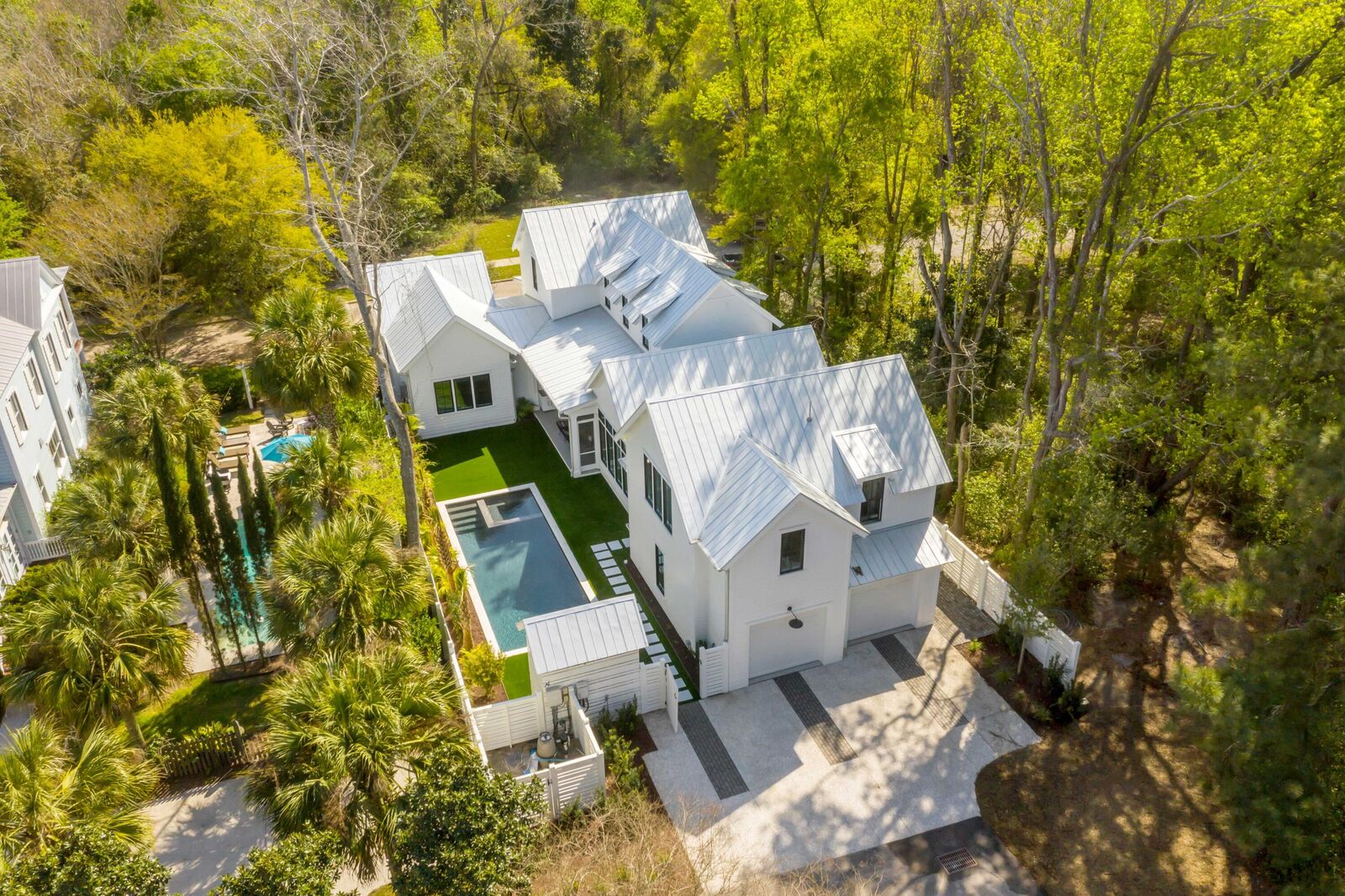 Property Photo:  19 Mobile Street  SC 29464 