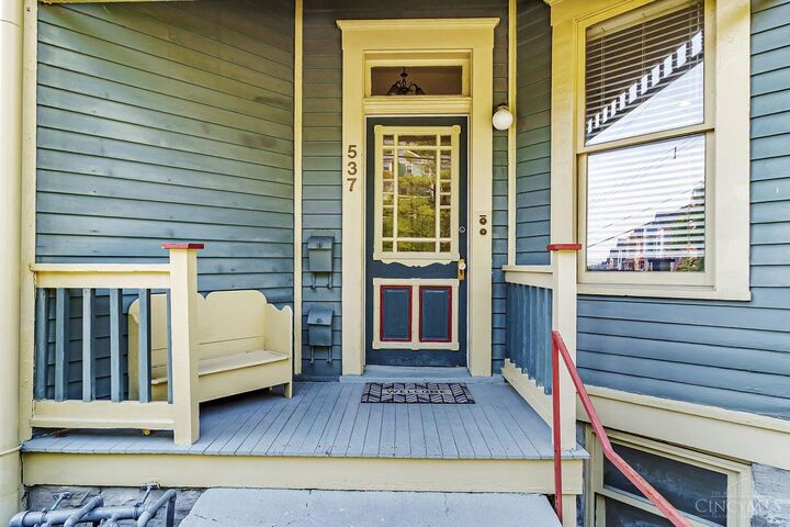 Property Photo:  537 Tusculum Avenue  OH 45226 