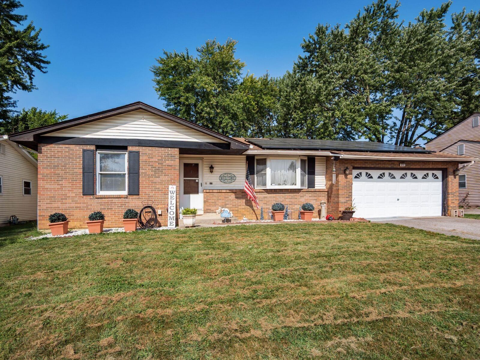 Property Photo: 3267 Castleton Street OH 43123