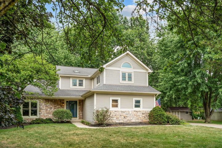 Property Photo: 147 Curly Smart Circle OH 43015