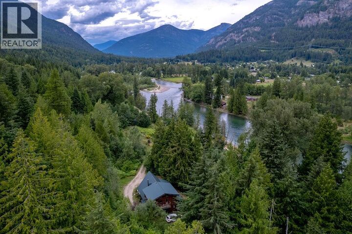 Photo de la propriété: 2987 Slocan Valley Road W Road BC V0G 2E0