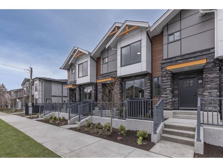 Property Photo: 6035 141 23 BC V3X 0L6