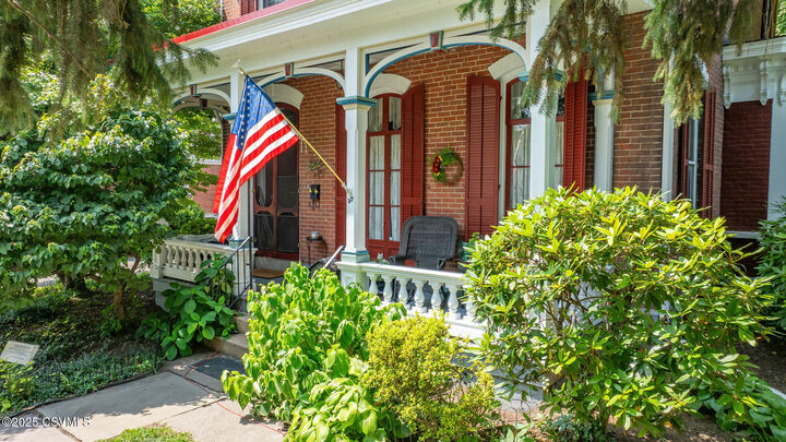 Property Photo: 37 E 5th Street PA 17815