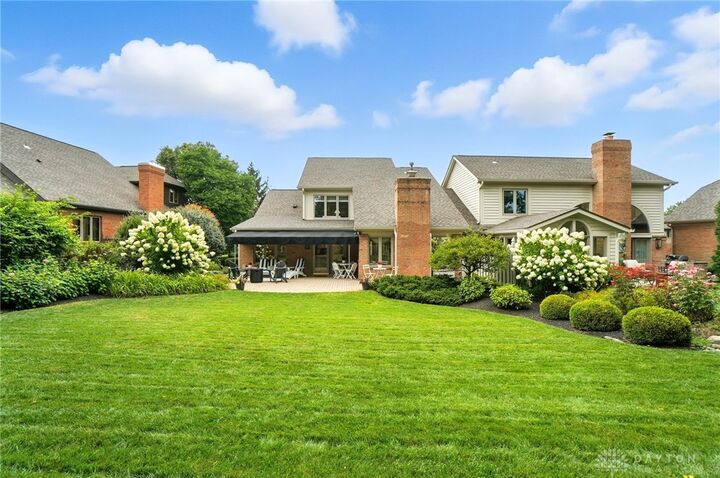 Property Photo:  828 Timberlake Court  OH 45429 