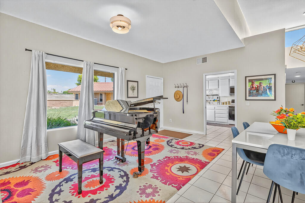 Property Photo: 41531 Colada Court CA 92260