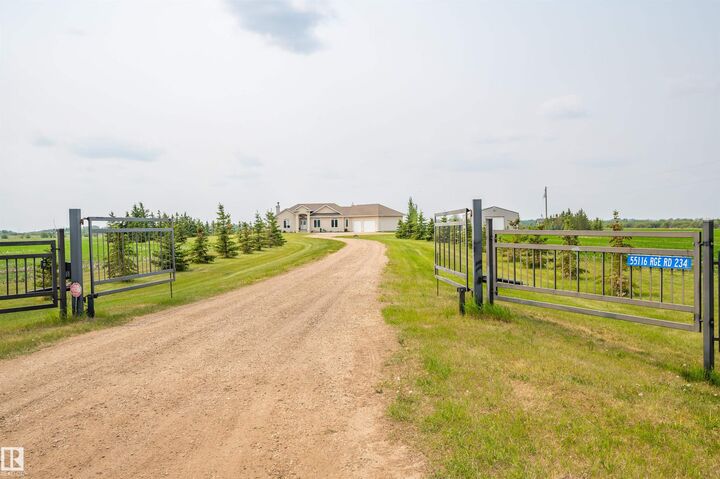 Property Photo: 55116 Rge Rd 234 AB T8T 2A7