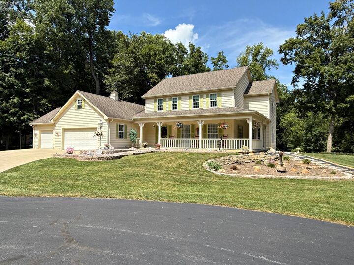 Property Photo: 2887 S Briarwood Drive OH 44883