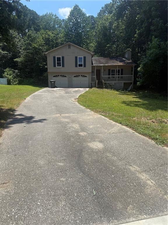 Property Photo:  360 Whisper Way  GA 30019 