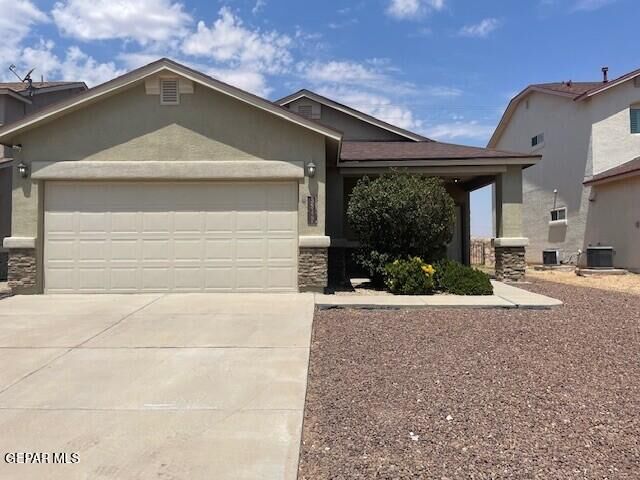 Property Photo: 3849 Loma Adriana TX 79938