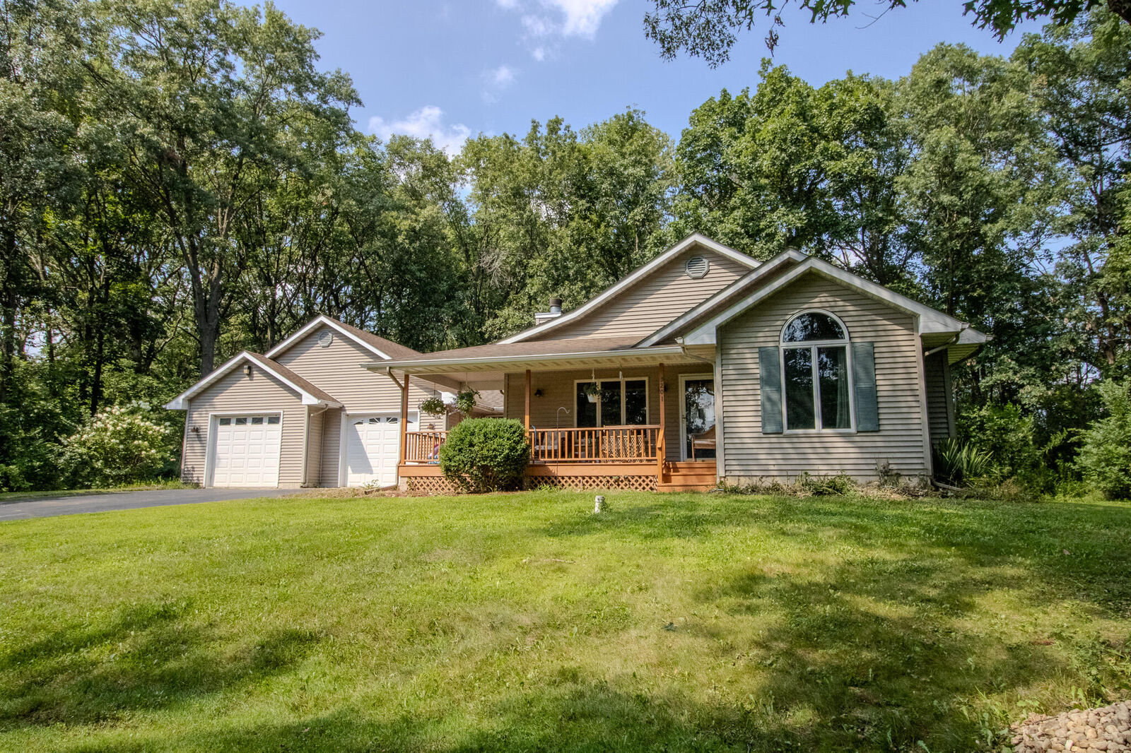 Property Photo:  5201 Hickory Terrace  IN 46356