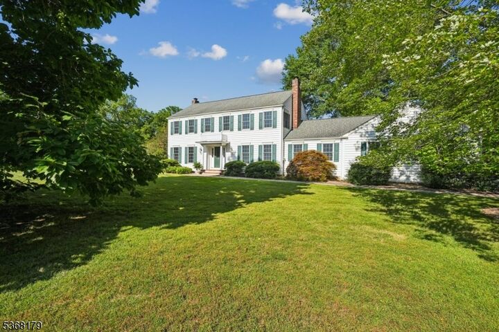 Property Photo:  11 Fox Run Rd  NJ 07830 