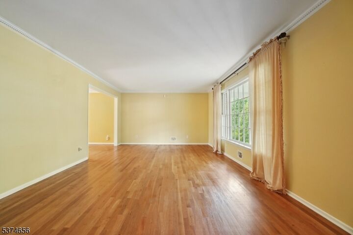 Property Photo:  2252 New York Ave  NJ 07076 