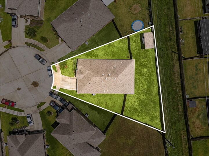 Property Photo:  958 Autumn Flats Way  TX 77583 