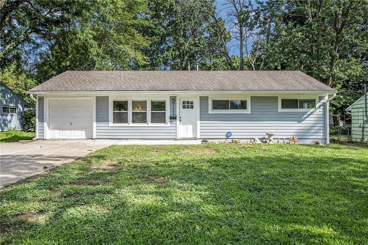 Property Photo:  7123 E 111th Terrace  MO 64134 