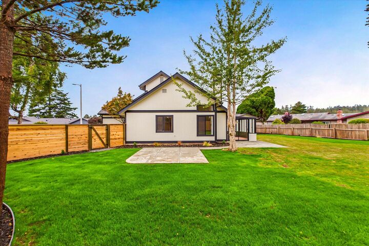 Property Photo:  1778 Catherine Court  CA 95519 