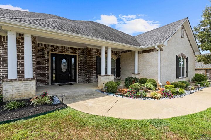 Property Photo:  150 Bralan Dr.  TX 75640 