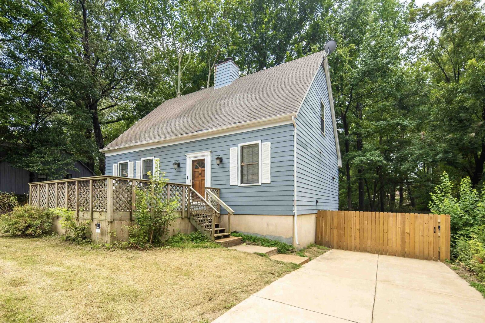 Property Photo: 5345 Raleigh-Lagrange Rd TN 38134