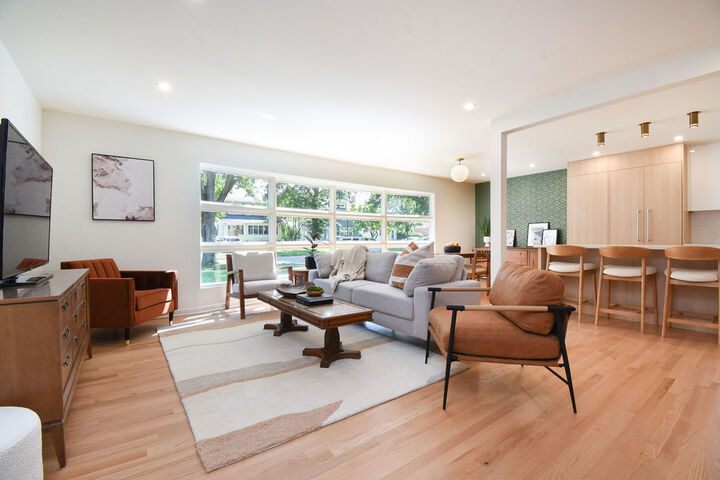 Property Photo:  20 N Edgewood Avenue  IL 60525 