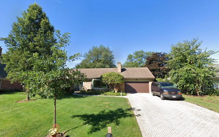 808 S Beverly Lane S  Arlington Heights IL 60005 photo