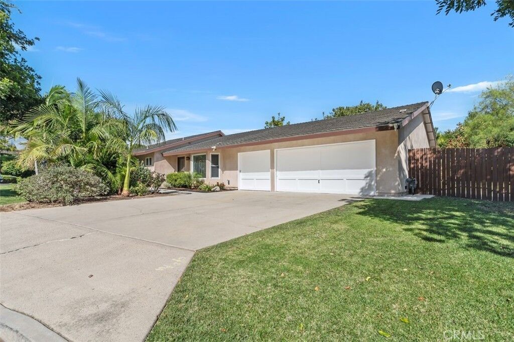Property Photo:  110 Elsa Drive  CA 92835 