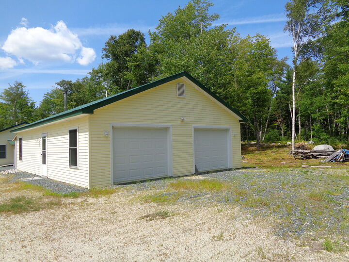 Property Photo: 940 Macomber Mill Road ME 04634