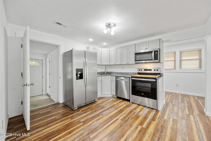Property Photo: 605 Maple Street NC 27909