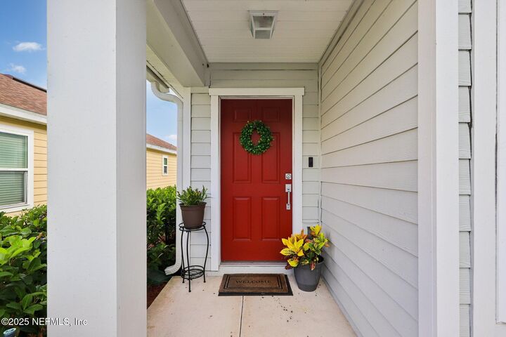 Property Photo:  539 Bluejack Lane  FL 32095 