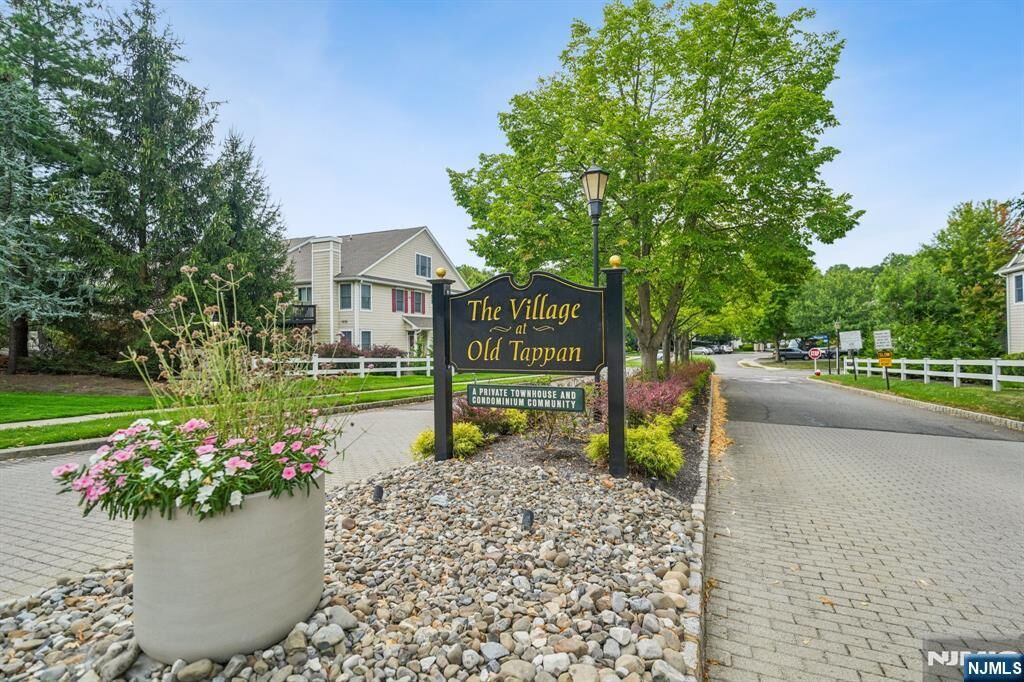 Property Photo:  33 Quail 33  NJ 07675 