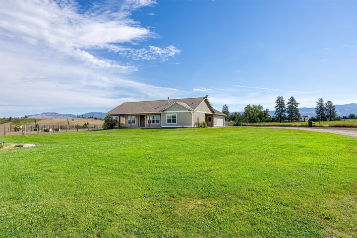 Property Photo:  534 Shanna Court  MT 59870 