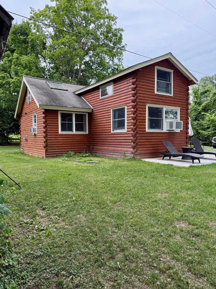 Property Photo: 880 Lakeview Drive VT 05474