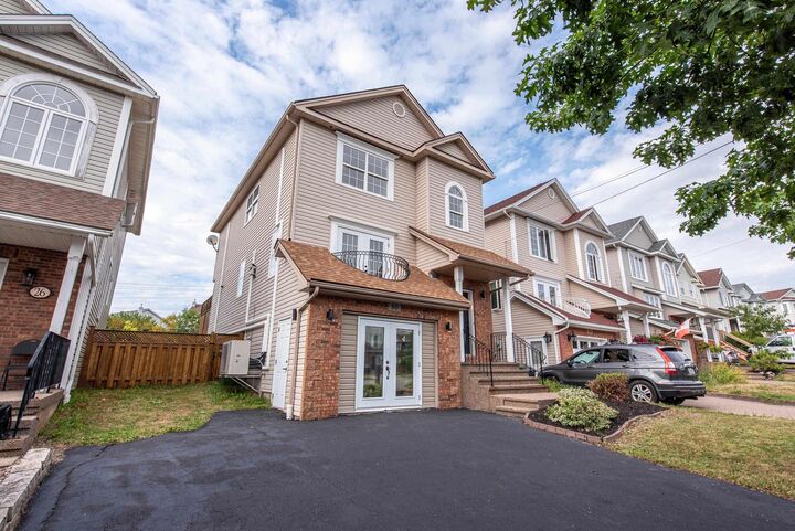 30 Red Fern Terrace  Halifax NS B3S 1K8 photo