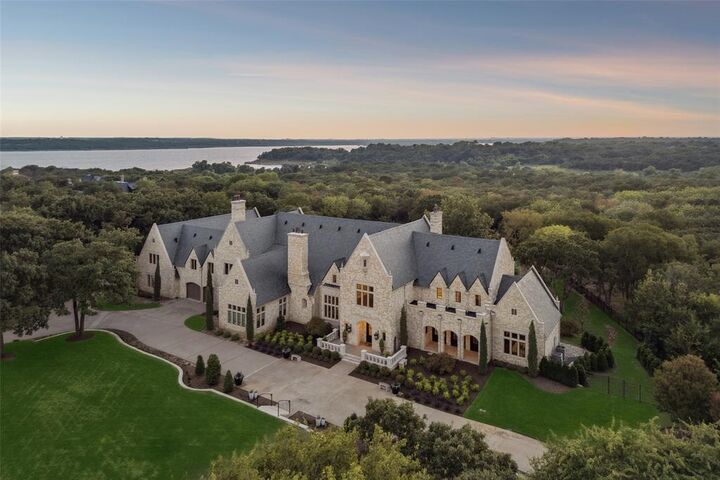 2105 Bayshore Drive  Flower Mound TX 75022 photo