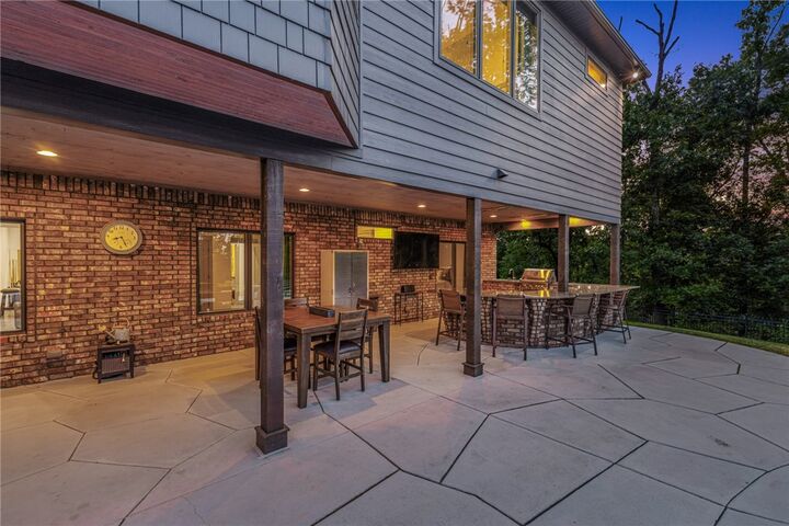 Property Photo: 3420 Post Oak Court AR 72719