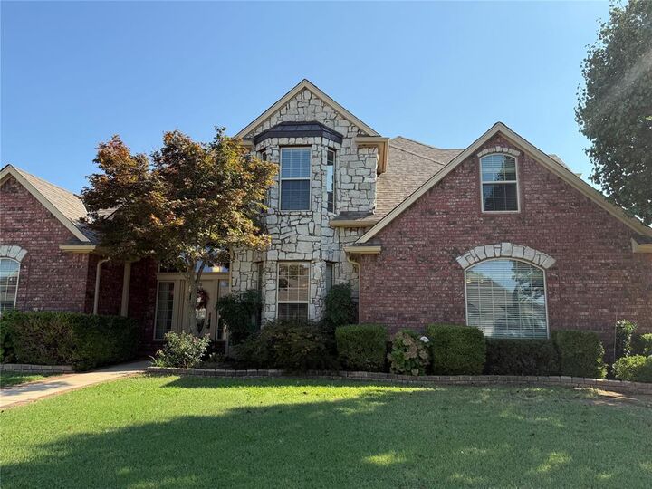 Property Photo:  2830 Misty Ridge Drive  OK 73071