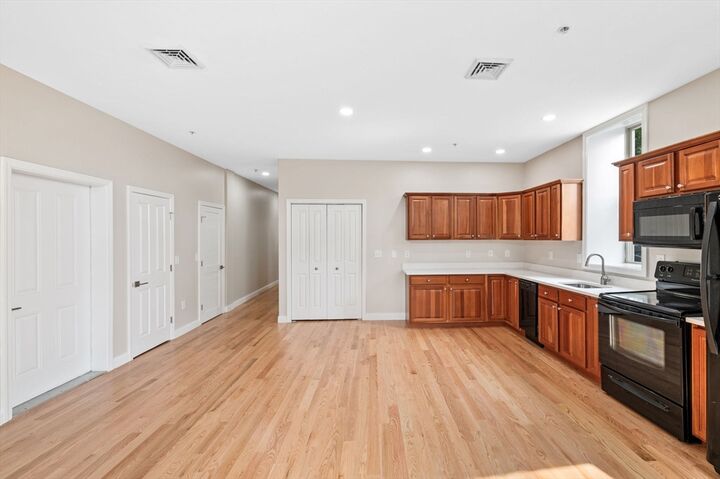 Property Photo:  72 River Street 3  MA 01832 