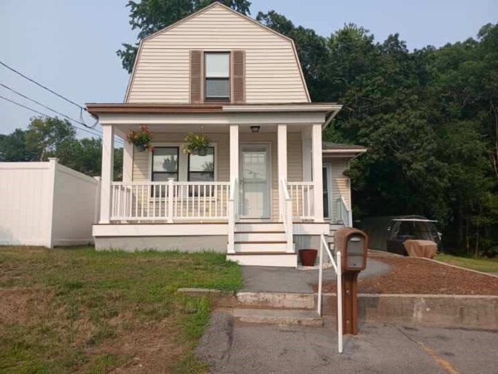 Property Photo:  50 Freeman Ave  MA 01826 