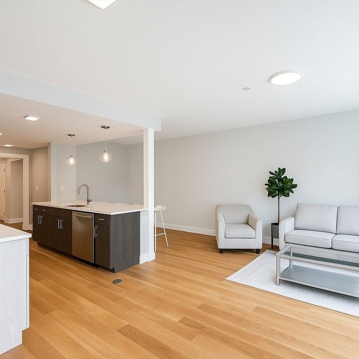Property Photo:  98 Prescott St 1B  MA 02128 