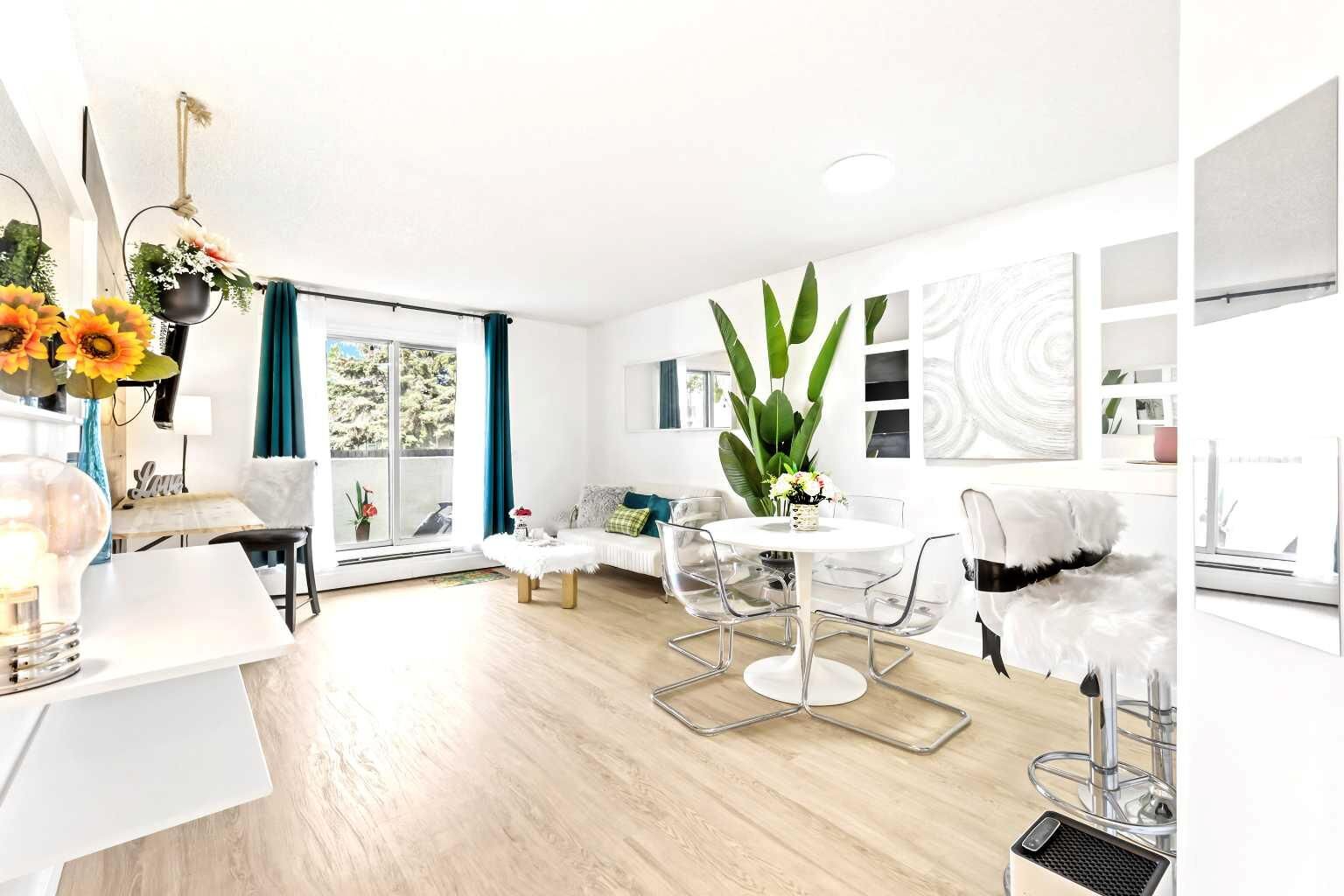 Property Photo:  1712 38 Street SE 103  AB T2A 1H1 