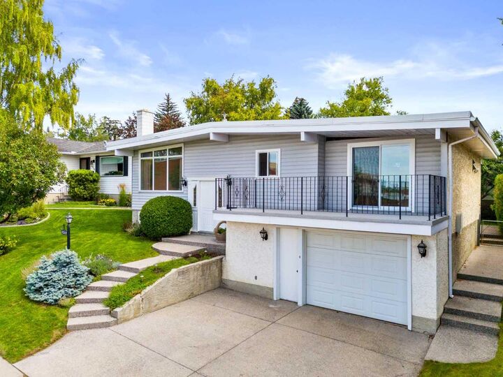 Property Photo: 5212 33 Street NW AB T2L 1V4