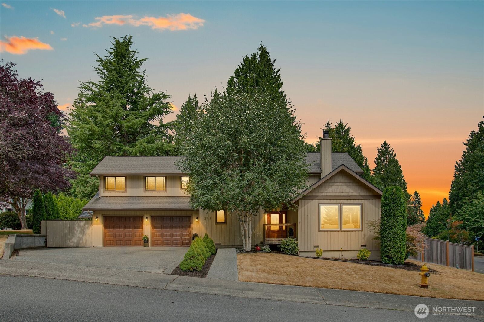 Property Photo: 211 200th Place SE WA 98012