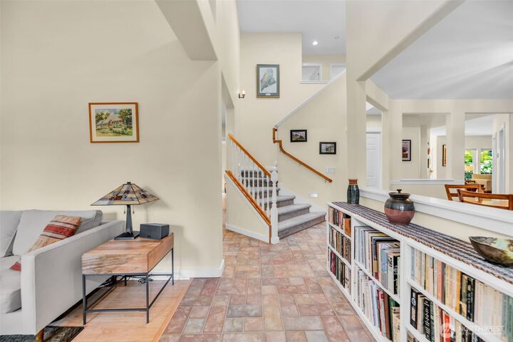 Property Photo:  18005  252 Avenue SE  WA 98038 