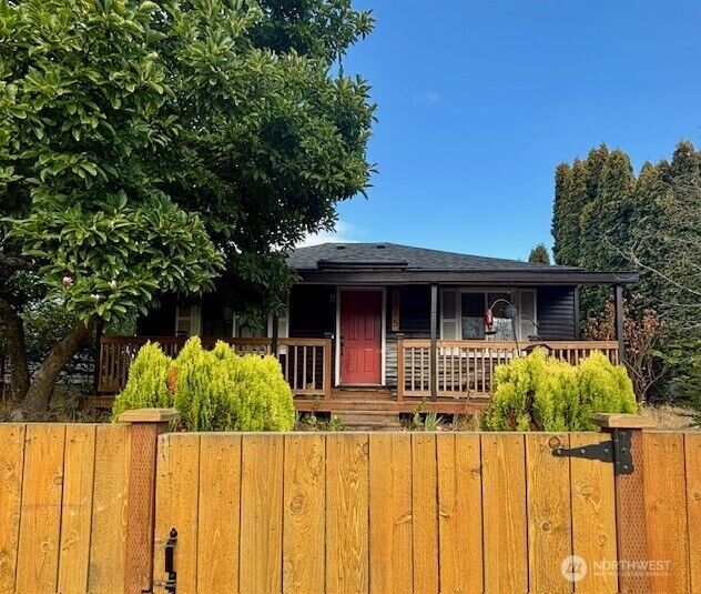 Property Photo:  3715 E Spokane Street  WA 98404 