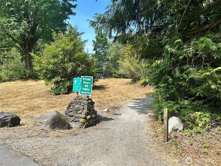 Property Photo:  44633  Pine Street  WA 98251 