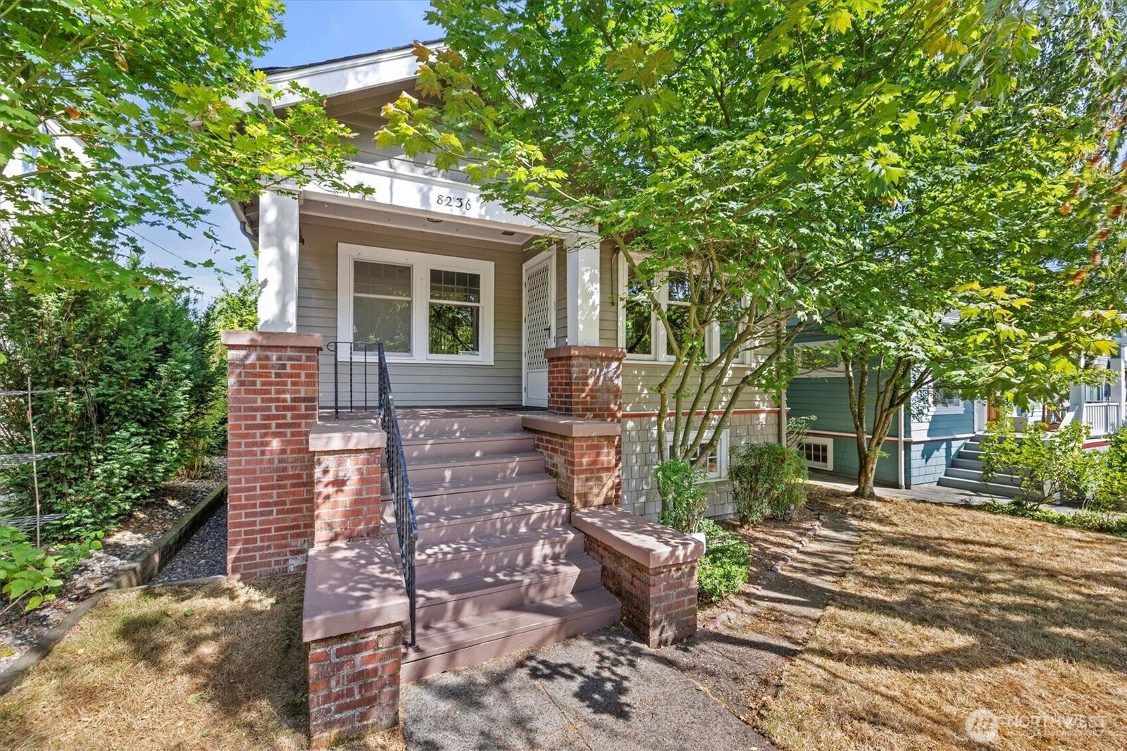 Property Photo: 8236 14th Avenue NE WA 98115