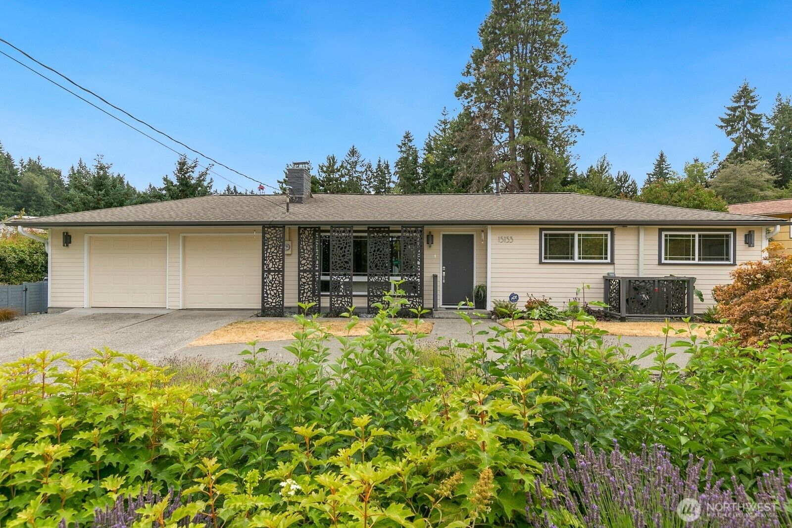 Property Photo: 15153 SE Newport Way WA 98006
